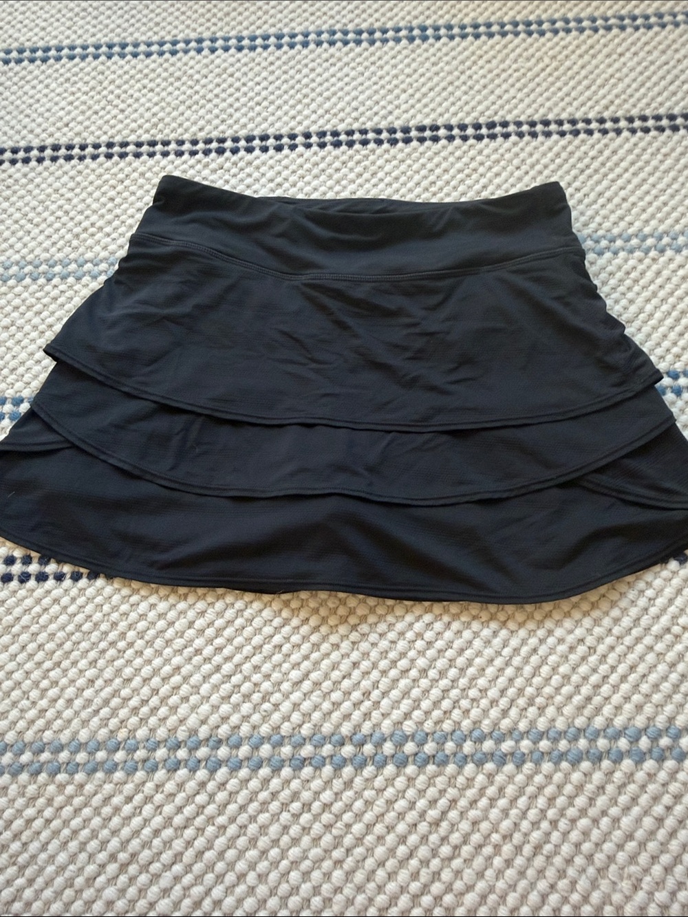Athleta girl black swing skirt size 14